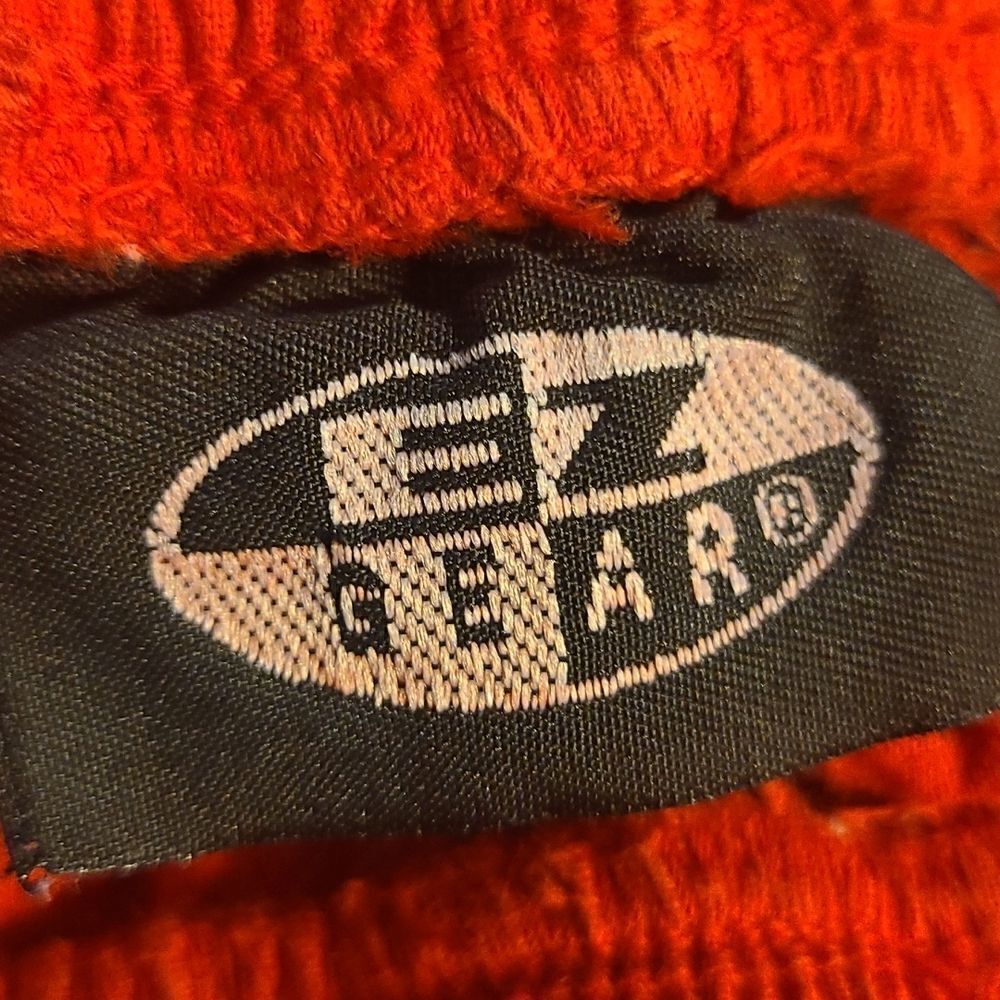 Large EZ Gear Red Shorts - Picture 6 of 7